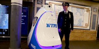 Полиция Нью-Йорка отправит робота патрулировать метро вблизи Таймс-сквер Полиция Нью-Йорка отправит робота патрулировать метро вблизи Таймс-сквер
