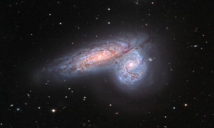 Космические струны: первое доказательство их существования в загадочной паре галактик? | New-Science.ru