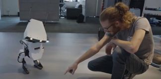 Компания Disney разработала забавного робота-компаньона Компания Disney разработала забавного робота-компаньона