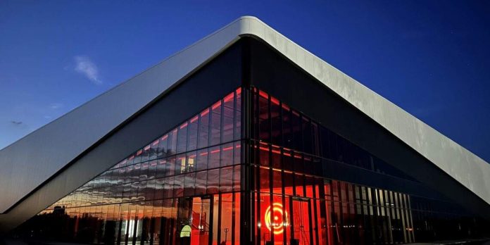 SpaceX открыла новый завод в Техасе по производству комплектов Starlink | New-Science.ru