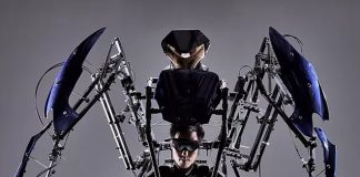 Японский экзоскелет Skeletonics Fighter позволит проводить боксерские поединки киборгов Японский экзоскелет Skeletonics Fighter позволит проводить боксерские поединки киборгов