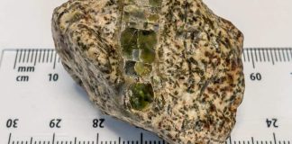 Метеорит возрастом 4,5 миллиарда лет раскрывает тайны формирования Солнечной системы | New-Science.ru Метеорит возрастом 4,5 миллиарда лет раскрывает тайны формирования Солнечной системы | New-Science.ru