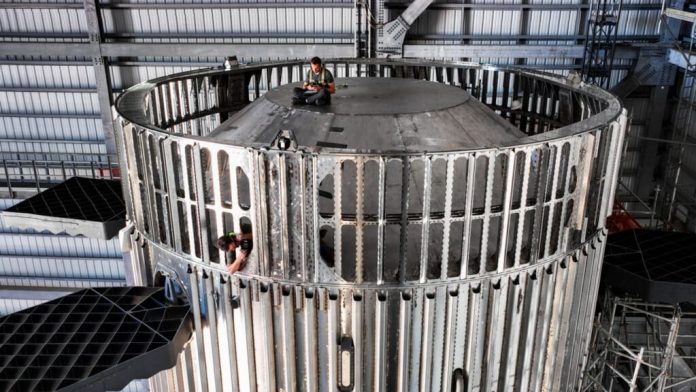 SpaceX показывает гигантское разделительное кольцо космического корабля Starship | New-Science.ru