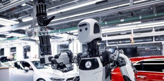 Роботы-андроиды Apollo уже работают на заводе Mercedes Роботы-андроиды Apollo уже работают на заводе Mercedes