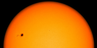 На Солнце обнаружено радиоизлучение, похожее на планетарные полярные сияния | New-Science.ru На Солнце обнаружено радиоизлучение, похожее на планетарные полярные сияния | New-Science.ru