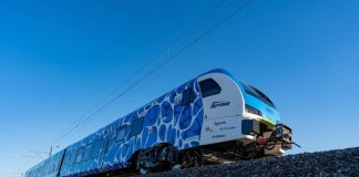 Поезд Flirt H2, работающий на водороде, продержался на полном баке почти два дня, побив мировой рекорд автономности | New-Science.ru Поезд Flirt H2, работающий на водороде, продержался на полном баке почти два дня, побив мировой рекорд автономности | New-Science.ru