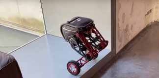 Проворный Ascento взял лучшее от колесных и шагающих роботов Проворный Ascento взял лучшее от колесных и шагающих роботов