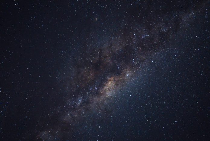 Вращается ли Млечный Путь вокруг чего-нибудь? | New-Science.ru