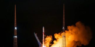 Китайская компания готовит группировку из 10 000 спутников | New-Science.ru Китайская компания готовит группировку из 10 000 спутников | New-Science.ru