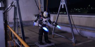 Итальянский робот-спасатель iRonCub3 получил реактивный джетпак Итальянский робот-спасатель iRonCub3 получил реактивный джетпак