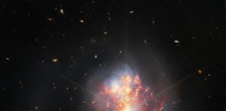 Аппарат Джеймс Уэбб сфотографировал пару взаимодействующих галактик, близких к слиянию | New-Science.ru Аппарат Джеймс Уэбб сфотографировал пару взаимодействующих галактик, близких к слиянию | New-Science.ru