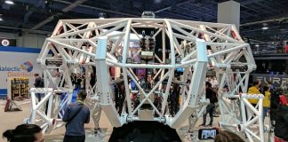 Невероятное гигантское экзобионическое нечто от Furrion Robotics Невероятное гигантское экзобионическое нечто от Furrion Robotics