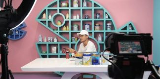 В Китае начал работать магазин с прямыми трансляциями, сочетающий покупки в Интернет и офлайн-режиме — «Бизнес-журнал» — российский деловой журнал В Китае начал работать магазин с прямыми трансляциями, сочетающий покупки в Интернет и офлайн-режиме — «Бизнес-журнал» — российский деловой журнал