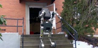 Прыгающий «проворный кошмар» от Boston Dynamics представлен официально Прыгающий «проворный кошмар» от Boston Dynamics представлен официально