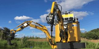 Робот-экскаватор из Японии: две руки лучше, чем одна Робот-экскаватор из Японии: две руки лучше, чем одна