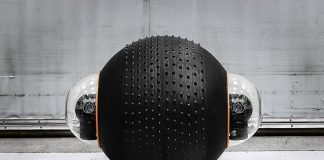 Шар-беспилотник GuardBot готовится к бою Шар-беспилотник GuardBot готовится к бою