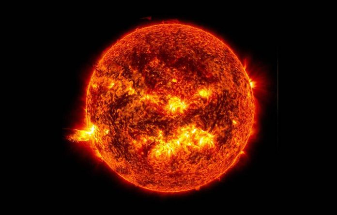 Ученые NASA зафиксировали необъяснимый рост активности Солнца | New-Science.ru