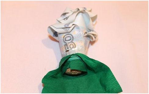 otvorachivaem-lepestok-vniz