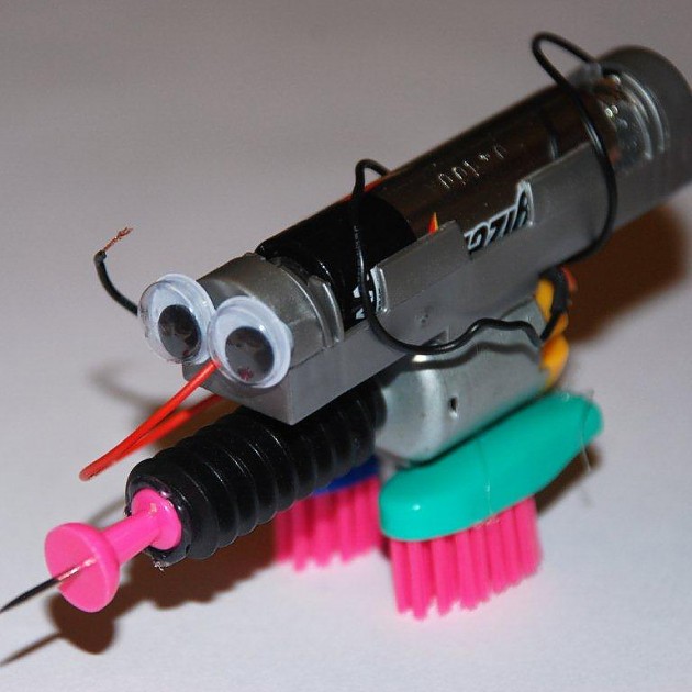 Маленькие роботы Маленькие роботы