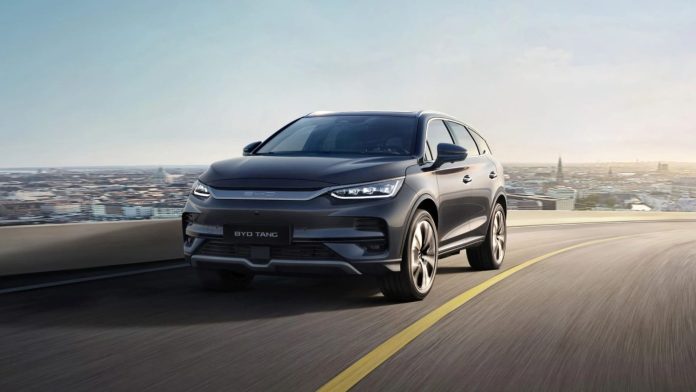 Новый электрический BYD Great Tang устанавливает планку с запасом хода 950 километров на одном заряде от батареи 130 кВт·ч | New-Science.ru
