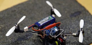 Крошечный дрон из Стэнфорда способен перемещать предметы в 40 раз тяжелее себя Крошечный дрон из Стэнфорда способен перемещать предметы в 40 раз тяжелее себя