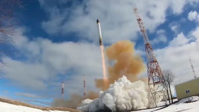 Россия испытала межконтинентальную ракету Сармат с заявленной дальностью более 35 тысяч километров | New-Science.ru
