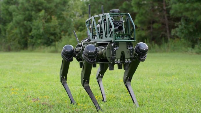 США заключили контракт на поставку роботов-собак с дробовиками и гранатометами для городских испытаний | New-Science.ru