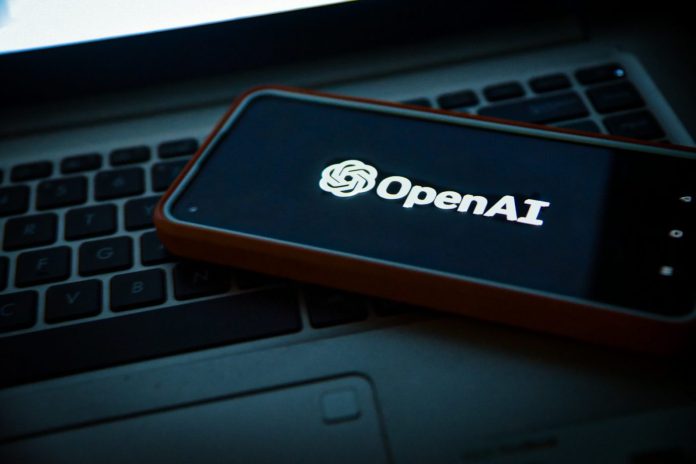 Apple подала в суд на OpenAI и обвинила компанию в незаконном использовании коммерческих секретов для разработки устройств | New-Science.ru