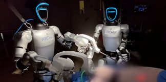 Телеуправляемые андроиды провели первую в мире полостную операцию Телеуправляемые андроиды провели первую в мире полостную операцию